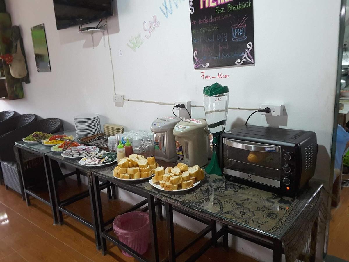 Army Barracks Guesthouse Vang Vieng Esterno foto