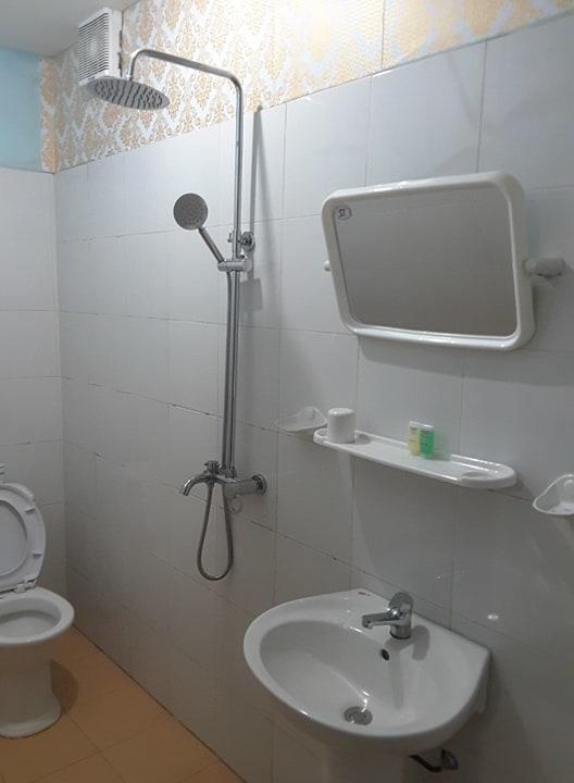 Army Barracks Guesthouse Vang Vieng Esterno foto